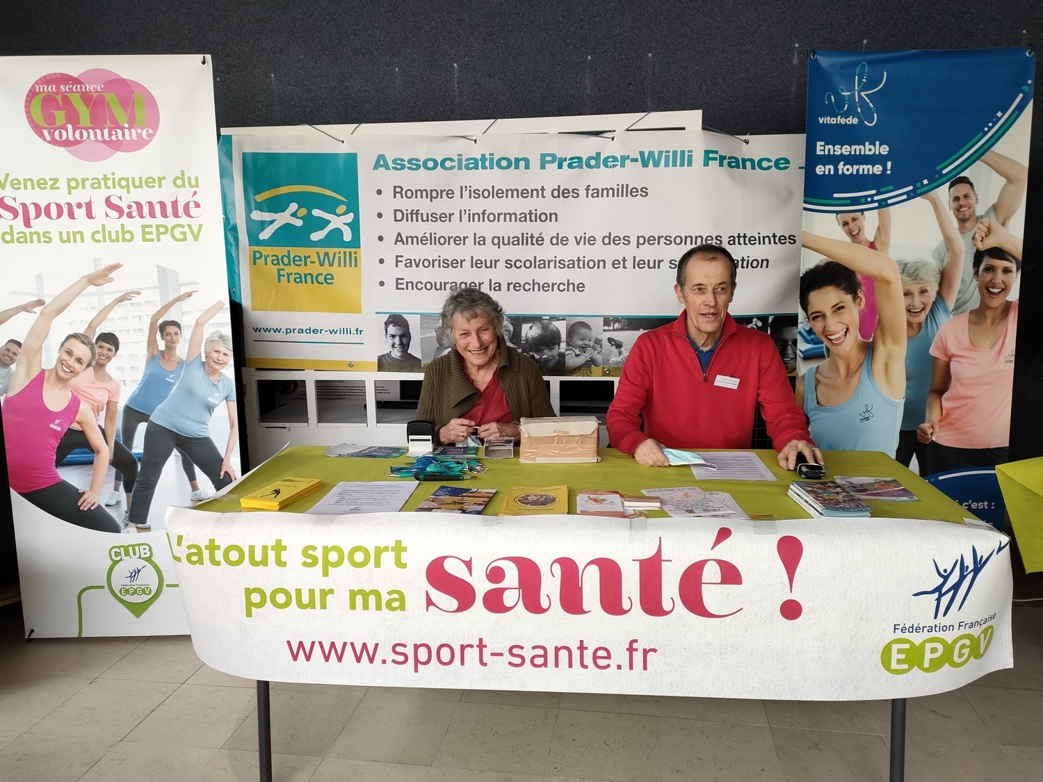 Stand Prader Willi Rouen à la journée des maladies rares handinamic